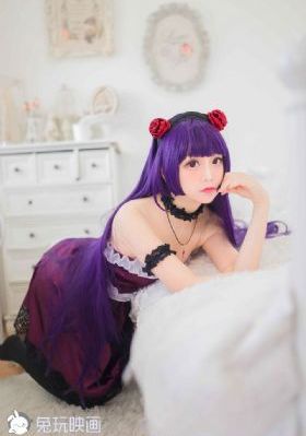 粉红女郎在线观看全集免费播放