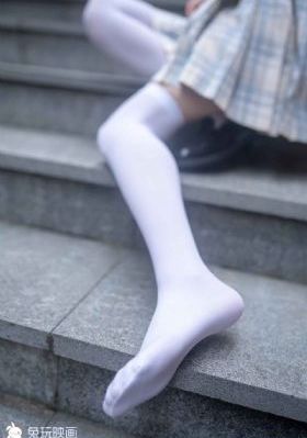 年轻的女学生8