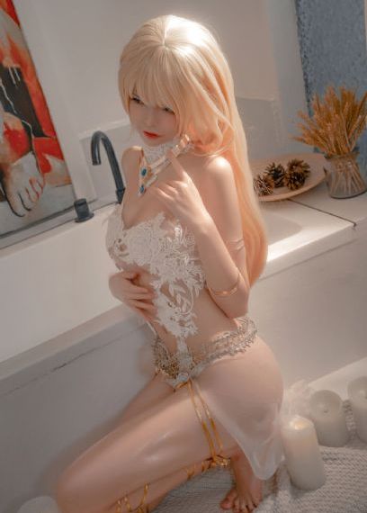 男生吃美女胸奶视频