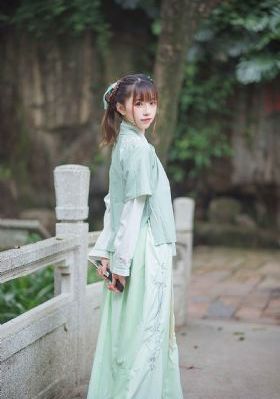 农场主的傻女儿