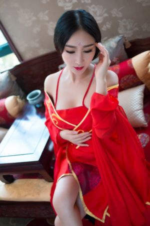 《漂亮的女邻居》hd