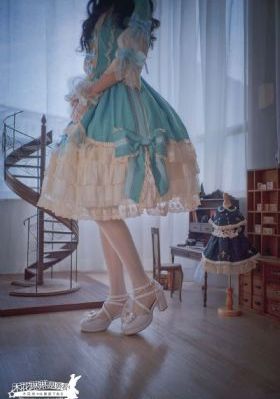 迷人的保姆.